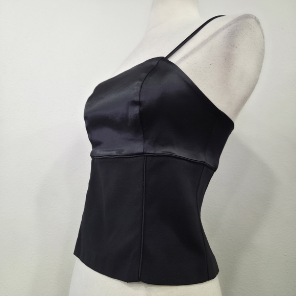 Chic Black Crop Top - Picture 5 of 9